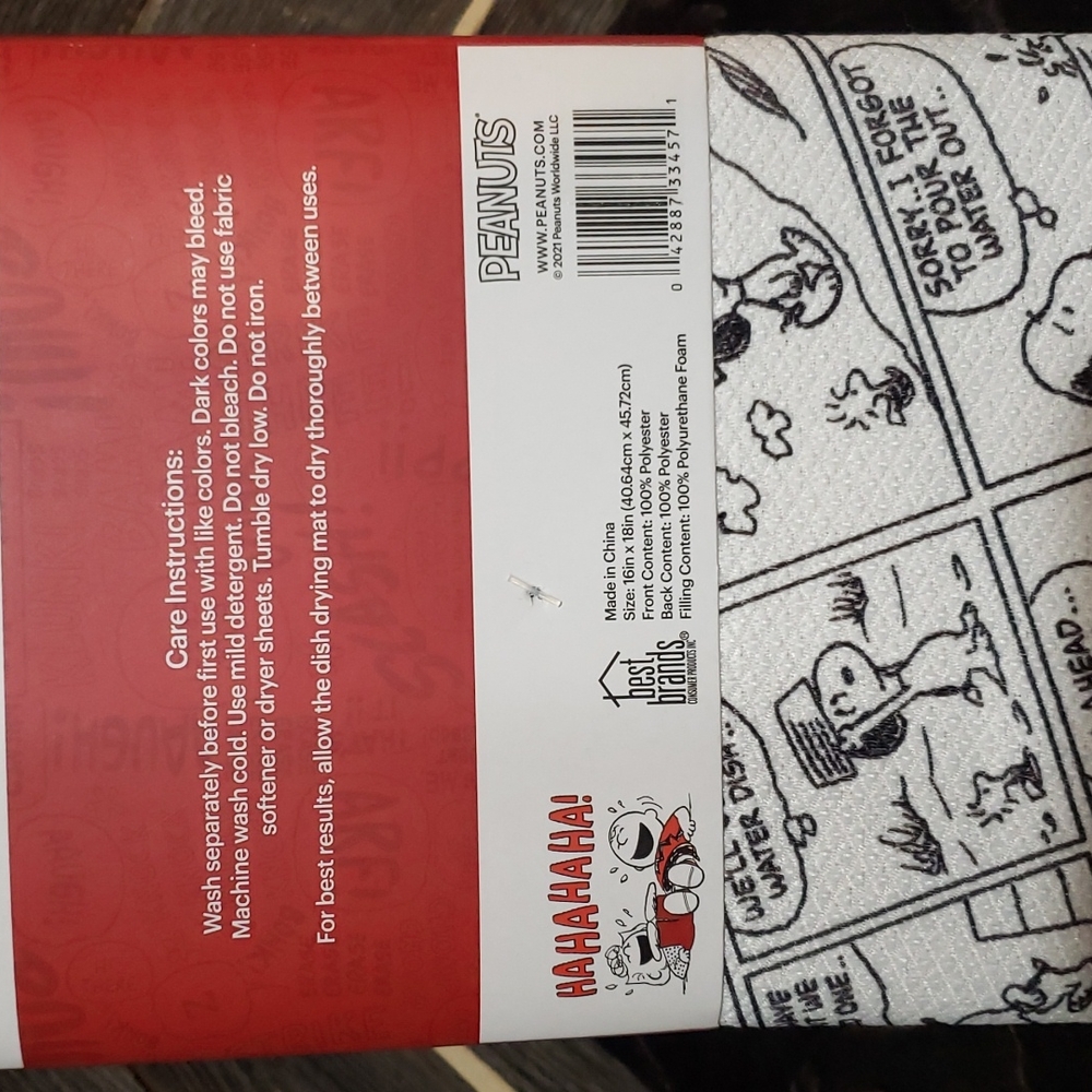 Snoopy and friends dish drying mat NWT - Picture 3 of 3